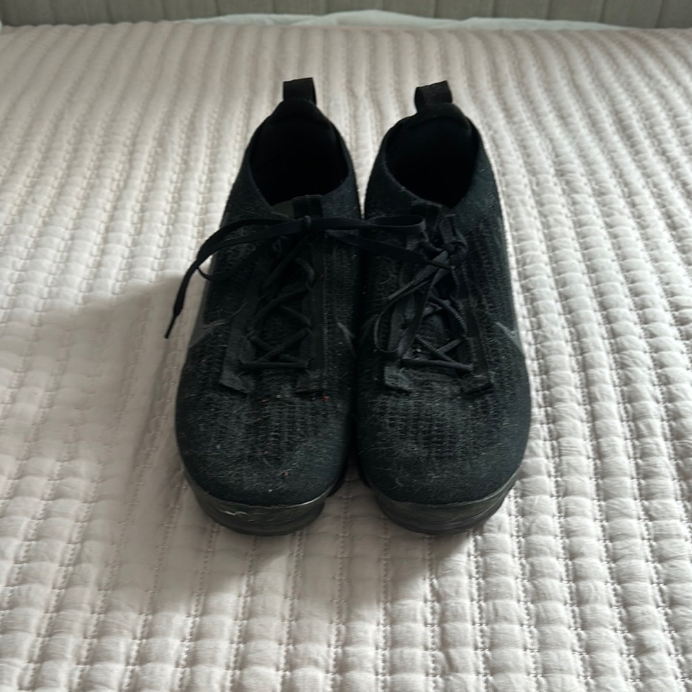 Men's Black Nike AirMax Shoes